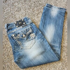 Miss Me Capris size 28
